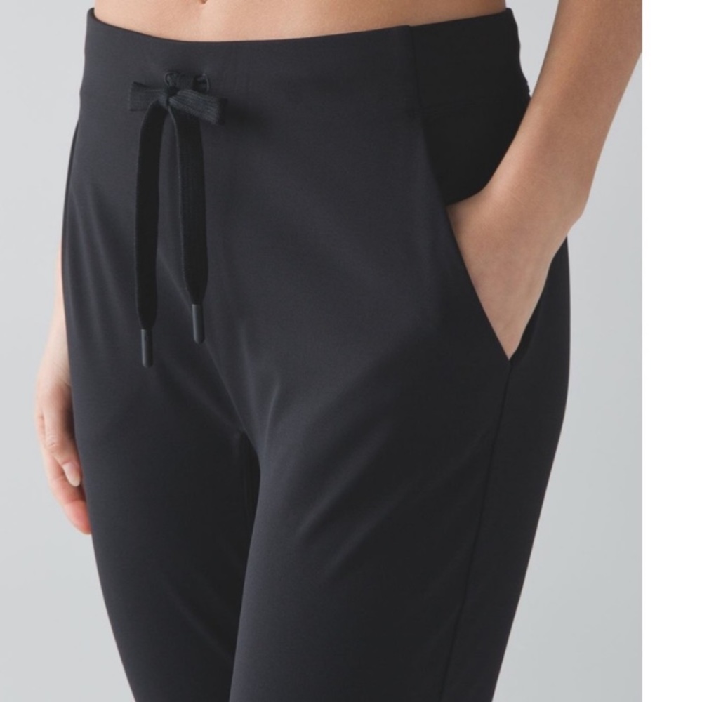 Lululemon Dropt Pant Full-On Luxtreme